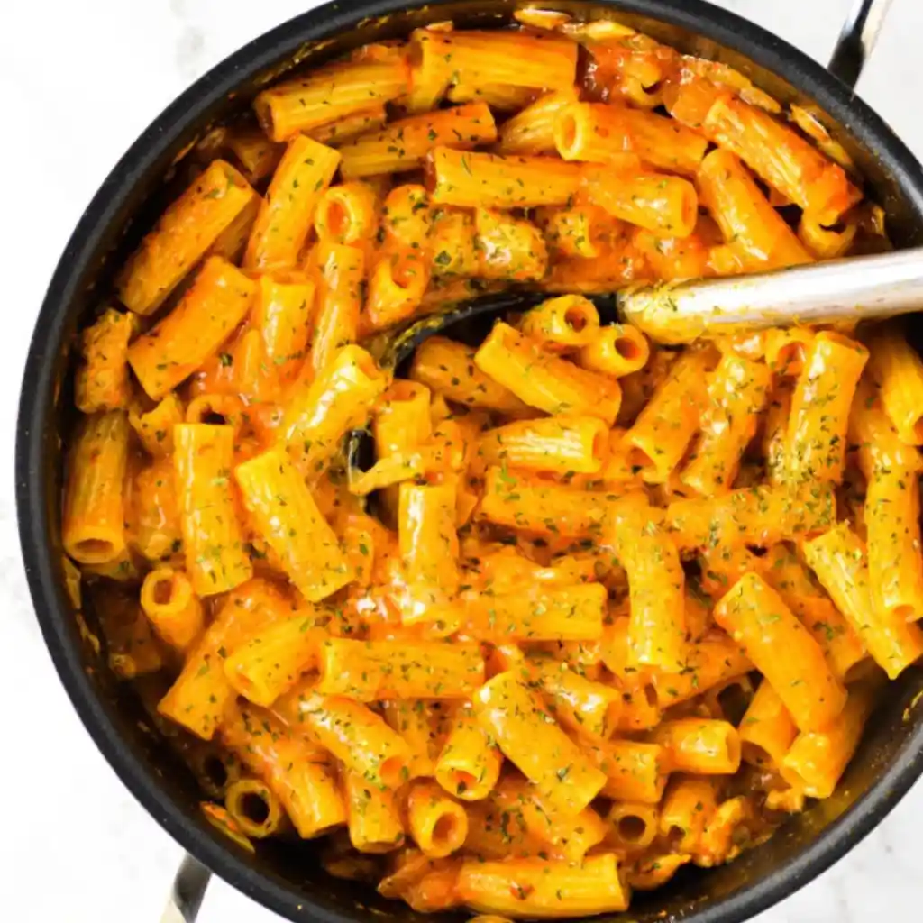 Cheesy Chicken Pasta